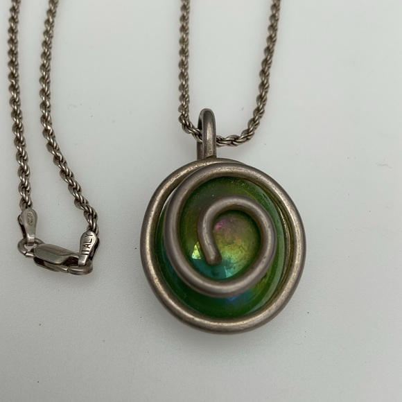 Source Unknown Jewelry - Italian Sterling Silver 925 Green Glass Spiral Pendant Necklace  Made in Italy
